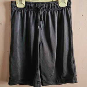 BOYS SZ MED (7/8) DARK GRAY BASKETBALL SHORTS